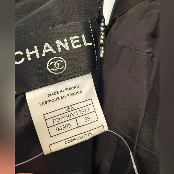 Chanel Fall 2005 Runway Silk and Pearl Dress - Picture 5 of 6